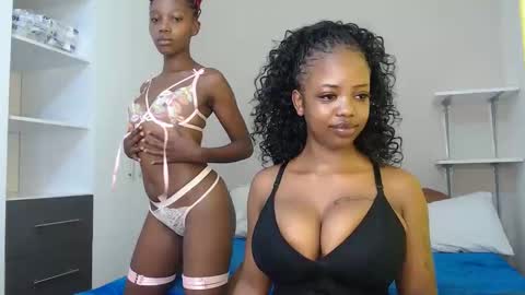 Snapshot of horny_princcess chatting on April 2026 05:32:02 AM horny_princcess online show from April 2026 05:32:02 AM