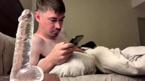 Justin 7 inches online show from November 2025 06:26:01 PM