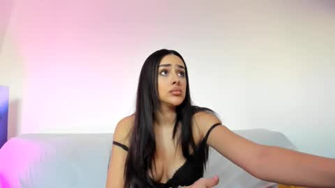 Emma online show from December 2024 08:49:02 AM