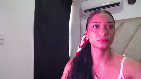 hornygirl_20000 online show from November 2025 08:51:01 PM