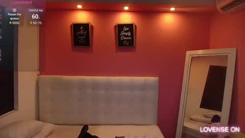 Valentina  online show from January 2025 12:47:01 PM