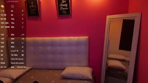 Valentina  online show from February 2025 12:34:01 PM