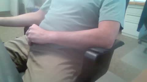 hornyhubby1001 online show from November 2025 03:23:01 PM