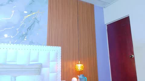 Snapshot of hornylatimommy chatting on October 2025 01:07:02 PM Natasha online show from October 2025 01:07:02 PM