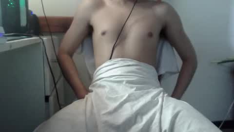 Snapshot of hornylilfuckbuddy chatting on October 2025 10:36:01 AM Flea online show from October 2025 10:36:01 AM