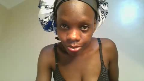 Snapshot of hornylittleprinces chatting on October 2025 07:12:01 PM Princes online show from October 2025 07:12:01 PM