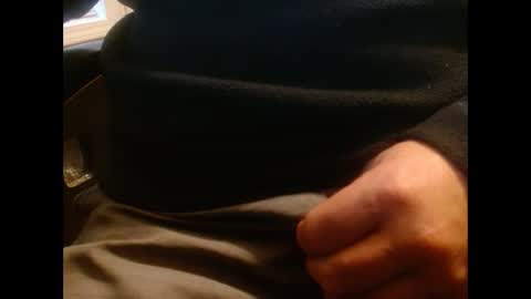 Snapshot of hornypilotguy chatting on December 2024 10:43:01 PM hornypilotguy online show from December 2024 10:43:01 PM