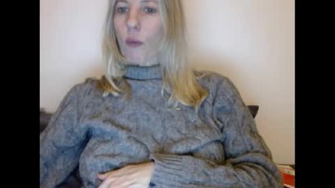 Hornyssima online show from December 2024 05:14:02 PM