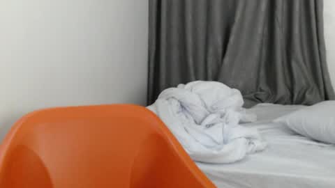 Snapshot of hornyxbum chatting on May 2026 05:13:02 AM hornyxbum online show from May 2026 05:13:02 AM