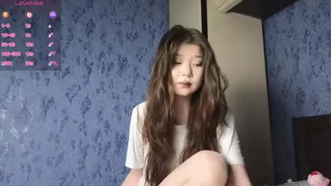 Snapshot of hosina_sayeri chatting on May 2026 12:25:02 PM hosina_sayeri online show from May 2026 12:25:02 PM