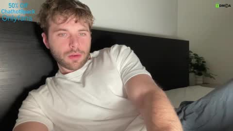 Snapshot of hot8pack01 chatting on December 2024 08:38:02 PM Edward aka Wolf online show from December 2024 08:38:02 PM