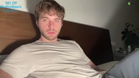 Edward aka Wolf online show from February 2026 10:15:01 PM