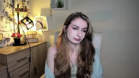 NINA online show from November 2025 06:57:01 AM