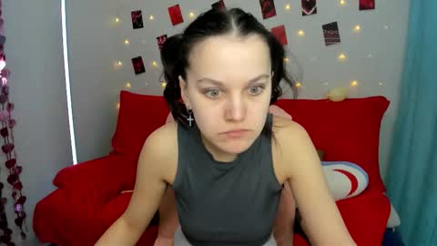 Jessica  online show from March 2026 03:52:02 AM