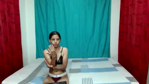 Snapshot of hot_andhornygirls16 chatting on December 2024 08:55:01 PM natalia y sara online show from December 2024 08:55:01 PM