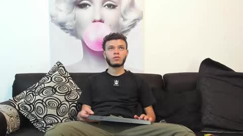 hot bad boy69 online show from October 2025 09:04:01 PM