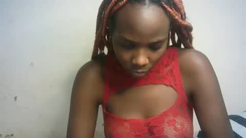 Snapshot of hot_berry2003 chatting on January 2025 04:14:02 AM Millie online show from January 2025 04:14:02 AM