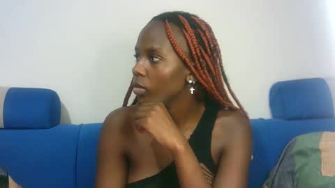 Snapshot of hot_berry2003 chatting on February 2025 09:51:01 PM Millie online show from February 2025 09:51:01 PM