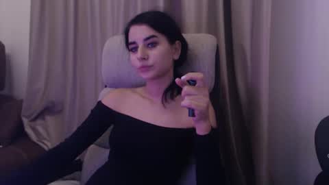 Snapshot of hot_bruny chatting on November 2025 07:26:01 PM Bruny online show from November 2025 07:26:01 PM