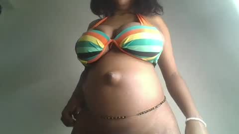Snapshot of hot_choccoolate chatting on July 2026 10:42:01 AM Zarah online show from July 2026 10:42:01 AM