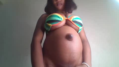 Snapshot of hot_choccoolate chatting on July 2026 11:24:02 AM Zarah online show from July 2026 11:24:02 AM