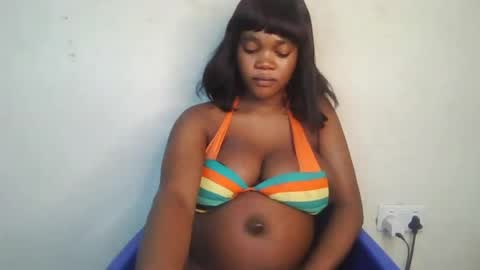 Snapshot of hot_choccoolate chatting on August 2026 12:04:02 PM Zarah online show from August 2026 12:04:02 PM