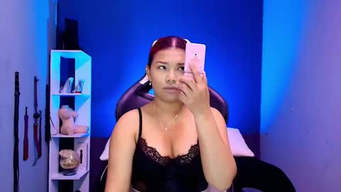 hot chocolate 4u online show from September 2025 12:08:02 PM