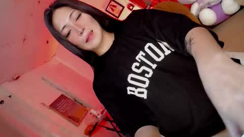 its me CLAUDIA online show from February 2026 05:06:02 AM