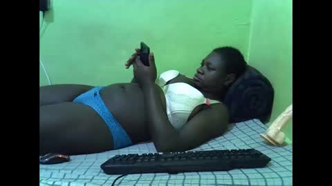 Snapshot of hot_girlly chatting on September 2025 02:24:01 AM hot_girlly online show from September 2025 02:24:01 AM