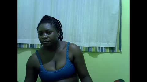 Snapshot of hot_girlly chatting on February 2026 06:45:01 PM hot_girlly online show from February 2026 06:45:01 PM