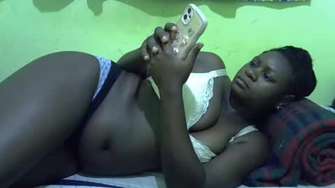 Snapshot of hot_girlly chatting on February 2026 12:50:02 AM hot_girlly online show from February 2026 12:50:02 AM
