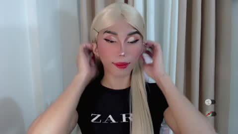 Khianna online show from June 2026 02:12:02 PM