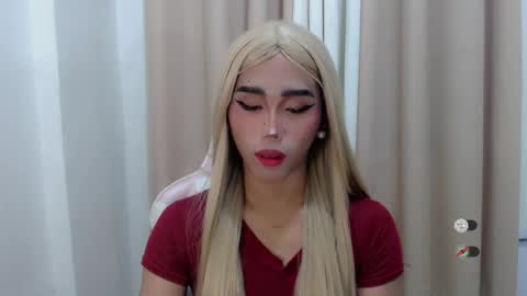 Khianna online show from June 2026 12:49:01 PM