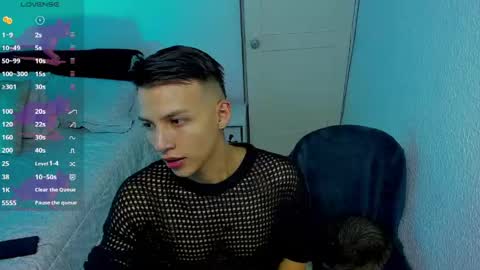 Snapshot of hot_latin_temptation chatting on May 2026 01:44:01 AM Alejandro online show from May 2026 01:44:01 AM