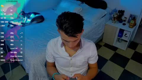 Snapshot of hot_latin_temptation chatting on May 2026 12:30:02 AM Alejandro online show from May 2026 12:30:02 AM