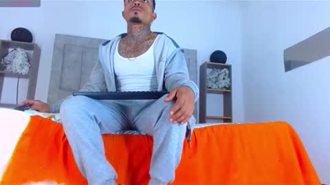 SEXY COUPLE  online show from February 2026 12:48:02 PM