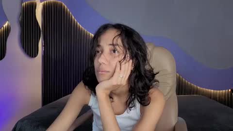 Alana online show from March 2026 09:32:02 PM