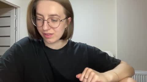 Lina online show from December 2024 07:08:02 PM