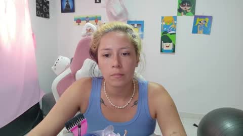 Mia online show from March 2026 05:51:01 PM