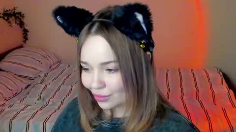 Snapshot of hot_moon_666 chatting on June 2026 06:18:02 PM Moon online show from June 2026 06:18:02 PM