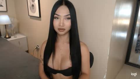 hot_nikki69 online show from July 2026 07:12:01 AM