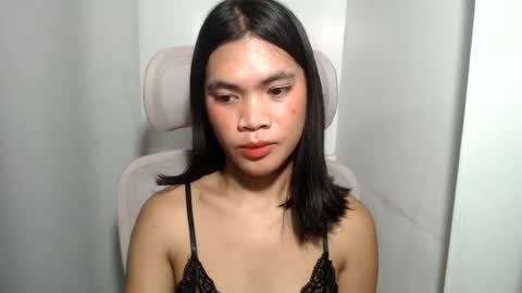 Snapshot of hot_pauline chatting on July 2026 10:19:02 PM hot_pauline online show from July 2026 10:19:02 PM