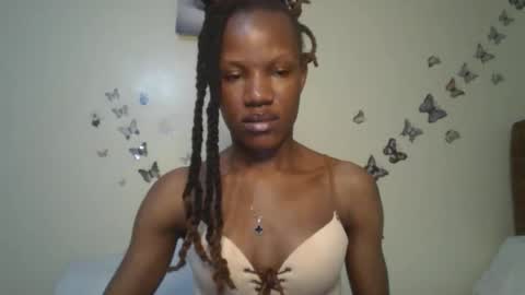 Snapshot of hot_petite100 chatting on October 2025 10:33:02 PM hot petite100 online show from October 2025 10:33:02 PM