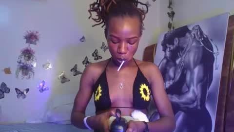 Snapshot of hot_petite100 chatting on October 2025 10:25:02 PM hot petite100 online show from October 2025 10:25:02 PM