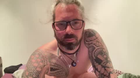 letmedoo2 online show from February 2025 07:04:02 PM