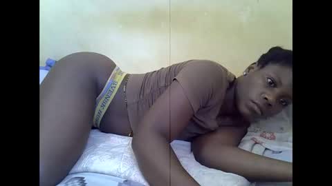 Snapshot of hot_shannia chatting on May 2026 09:06:02 AM hot_shannia online show from May 2026 09:06:02 AM