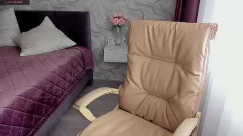 Snapshot of hot_squirtgirl chatting on May 2026 05:04:01 AM Vasilisa online show from May 2026 05:04:01 AM