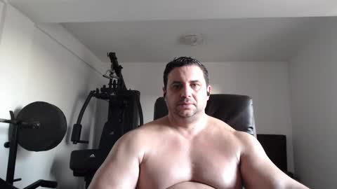 Snapshot of hot_stefano1 chatting on December 2024 01:43:02 PM Stefano.. online show from December 2024 01:43:02 PM