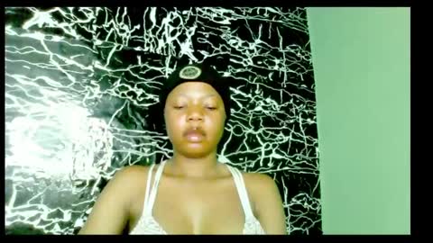 Snapshot of hot_stellaa chatting on December 2024 10:38:02 AM Stella online show from December 2024 10:38:02 AM