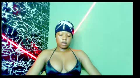 Snapshot of hot_stellaa chatting on January 2025 08:24:01 AM Stella online show from January 2025 08:24:01 AM